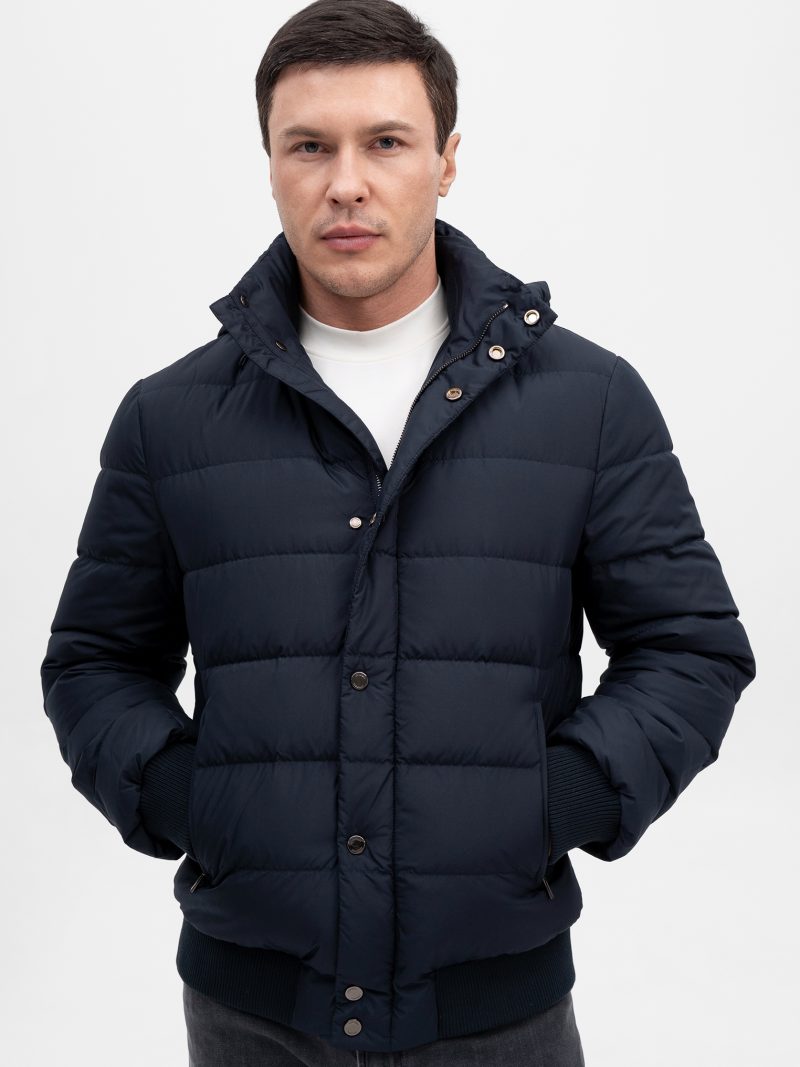 КОРОТКАЯ ПУХОВАЯ КУРТКА С КАПЮШОНОМ CORNELI